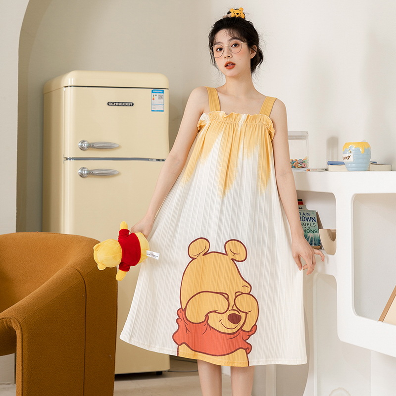 女性用サスペンダーパジャマ