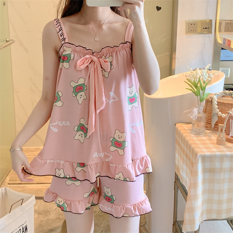 薄手のショートパンツかわいいホームウェア