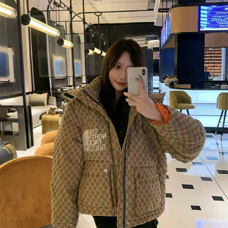 【GUCCI × NORTH FACE 】コラボ ダウンジャケット