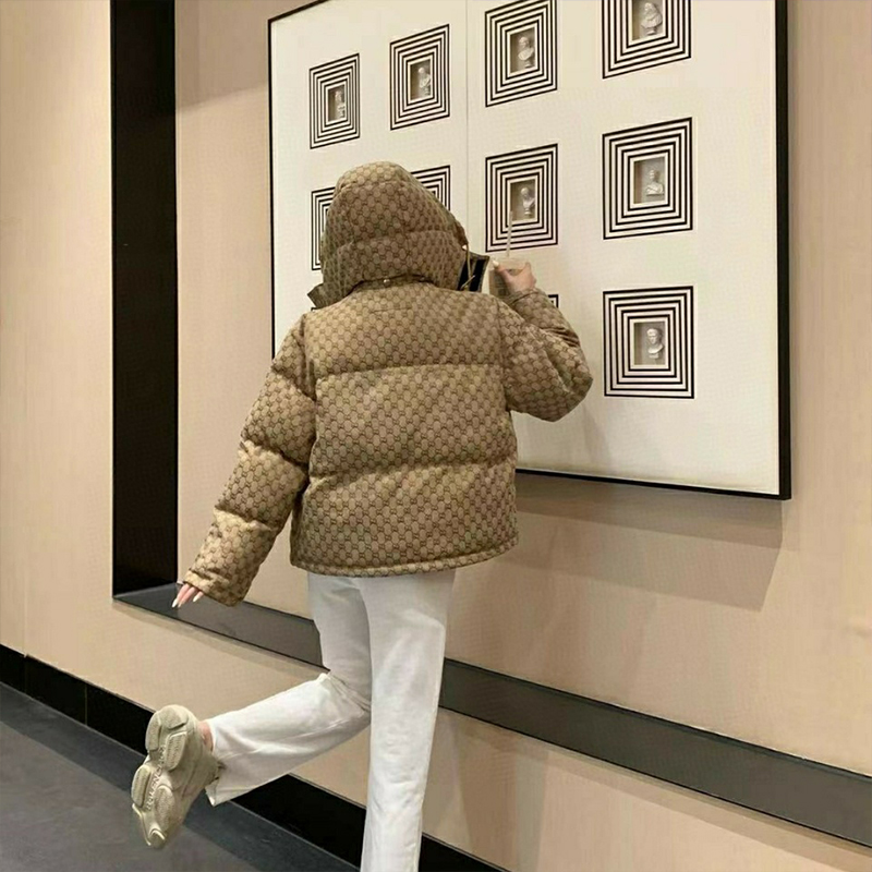 【GUCCI × NORTH FACE 】コラボ ダウンジャケット