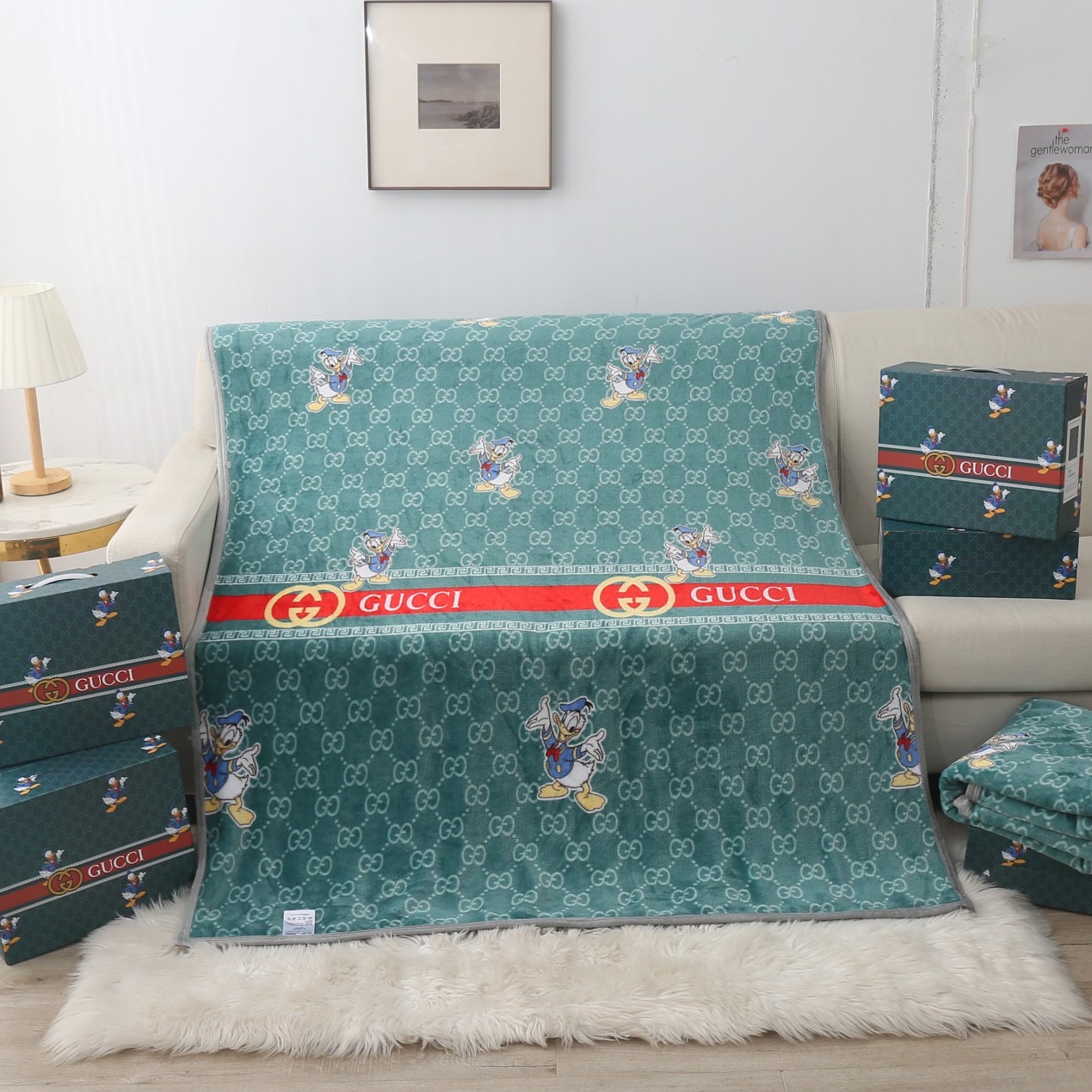 【公式指定特約店】*HOT*「2点目半額SALE」フランネルブランケット / 150 X 200cm / 付属品:収納バッグ/専用箱