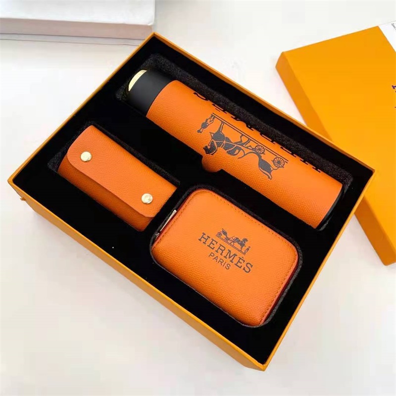 【正規取扱店】【人気商品♪】【6000円プラスして２組を購入】【魔法瓶カップセット】魔法瓶カップ+キーケース+ウォレット