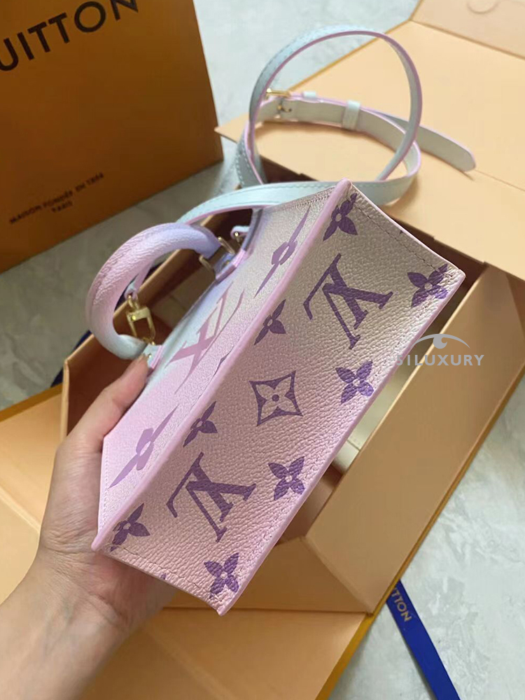 グラデーションピンクパープルミニバッグ