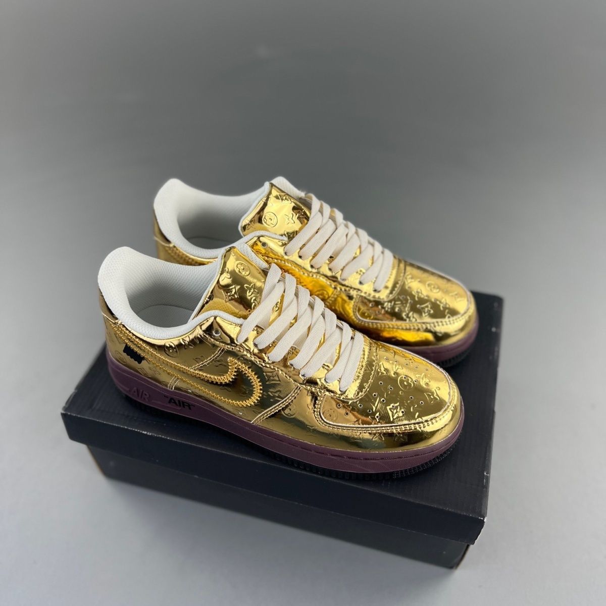  【新作発売】♪超入手困難Louis Vuitton x Nike Air Force1 ナイキ ルイ ヴィトン ジョイント シューズ