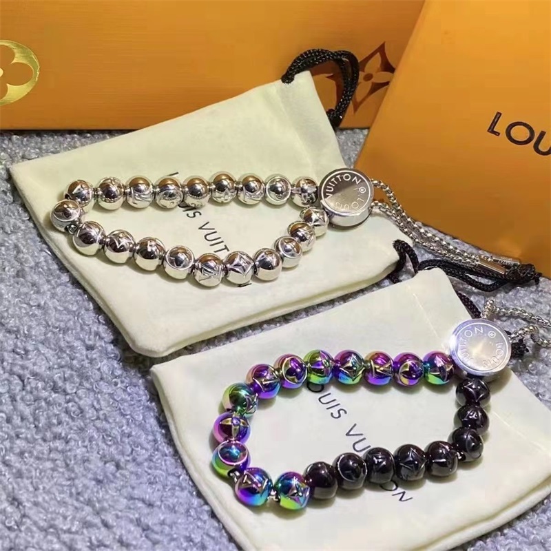 【正規取扱店】【品質の高い商品】手編みビーズブレスレット[オフィシャル] 【二つ目は5000】