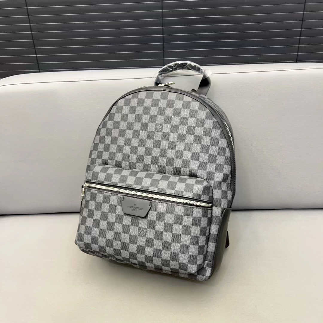 クラシックな大容量バックパック[オフィシャル] 超買い得! 月に注文万件以上。是非いかがでしょうか。