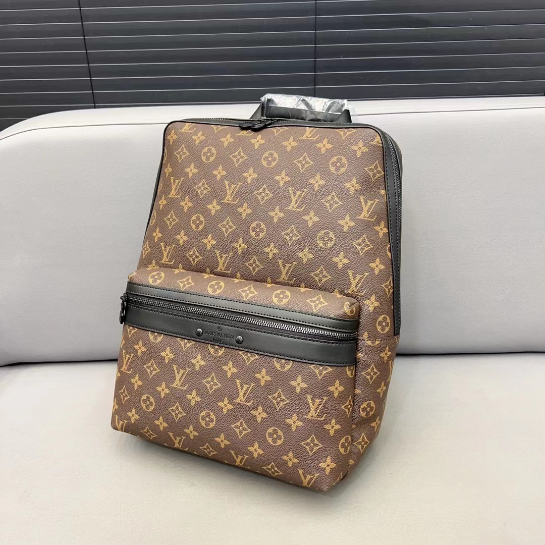 クラシックな大容量バックパック[オフィシャル] 超買い得! 月に注文万件以上。是非いかがでしょうか。