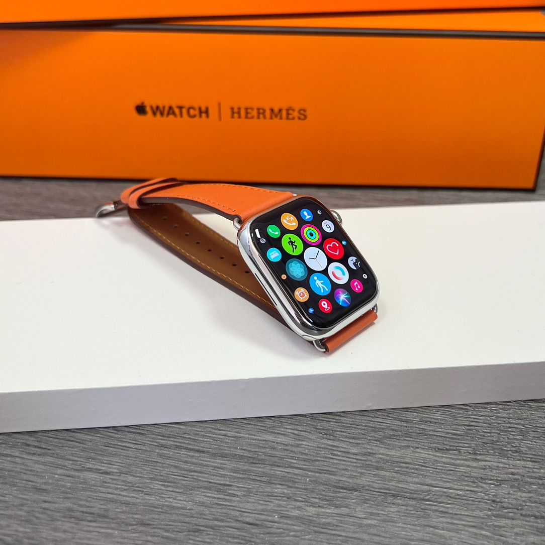 エルメス共同×Apple Apple Watch 第8世代スマートウォッチ