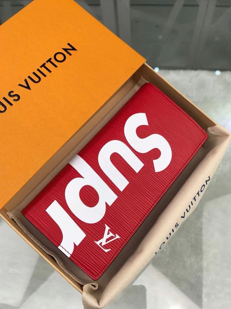 元のパッケージ 「正規品保証、公式と同じデザイン」シュプリーム財布コピー 新品 Louis Vuitton×Supreme ジッピーウォレット男女兼用 赤