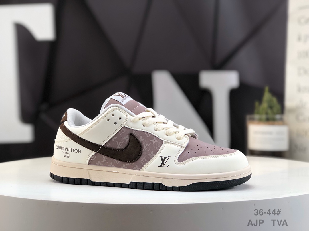 元のパッケージ 「正規品保証、公式と同じデザイン」【新作発売】♪超入手困難Louis Vuitton x Nike Air Force1 ナイキ ルイ ヴィトン ジョイント シューズ