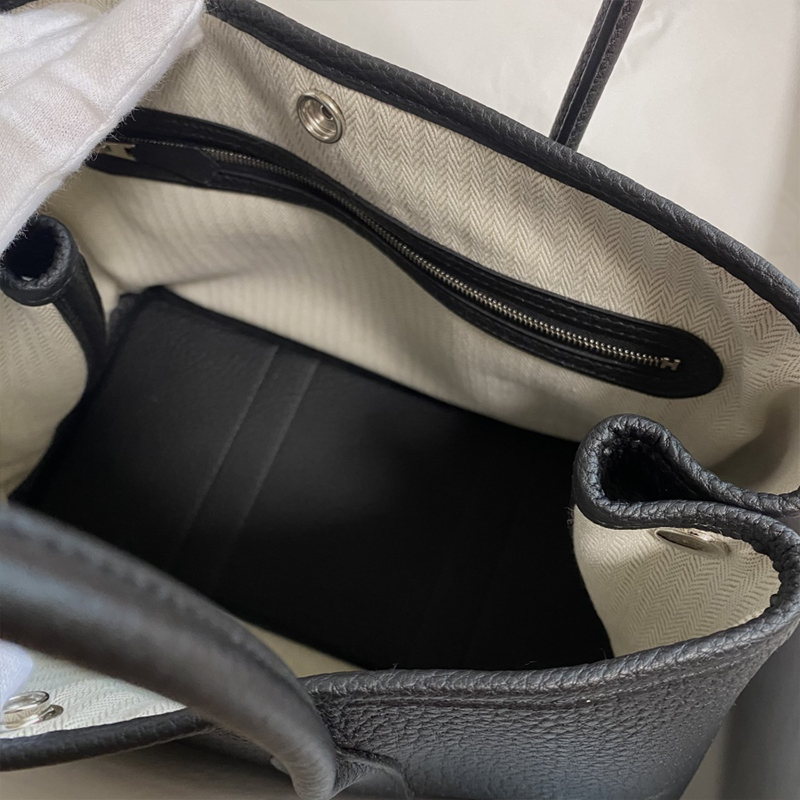 ガーデンパーティーTPM size 約W30×H21×D13cm