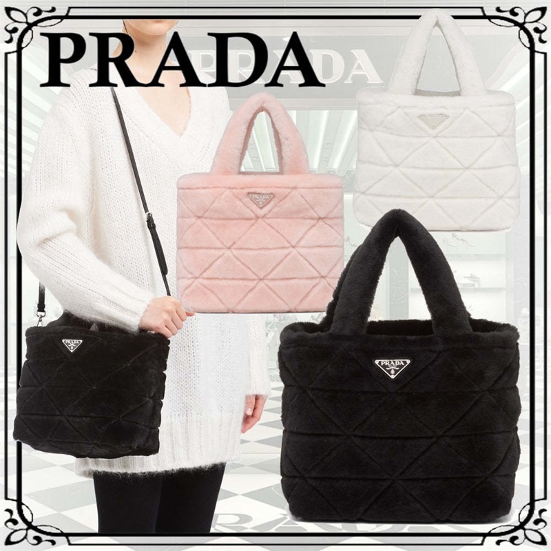 雑誌掲載で大人気【2022秋冬新作】Shearling tote☆シャーリングトート（付属品：財布）