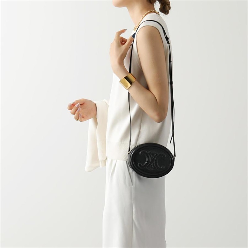 クロスボディ オーバルパース CROSSBODY OVAL PURSE