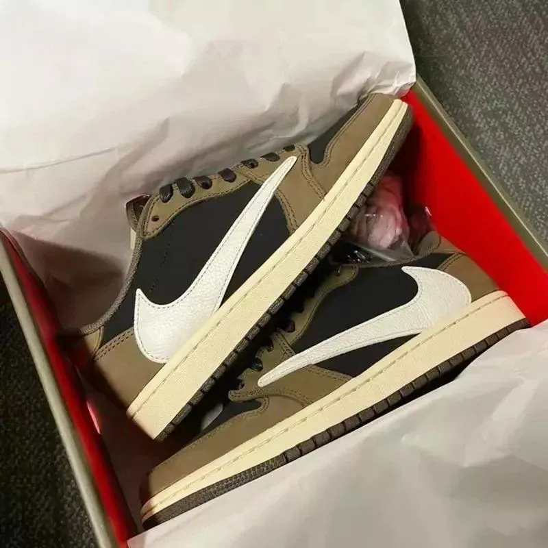 Travis Scott x Nike Air Jordan 1 Low
