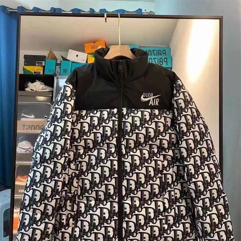 【2着目8000】流行のかっこいい綿入れ服、新発売タイプ、冬に大活躍することでしょう、ファッショナブルでトレンディ