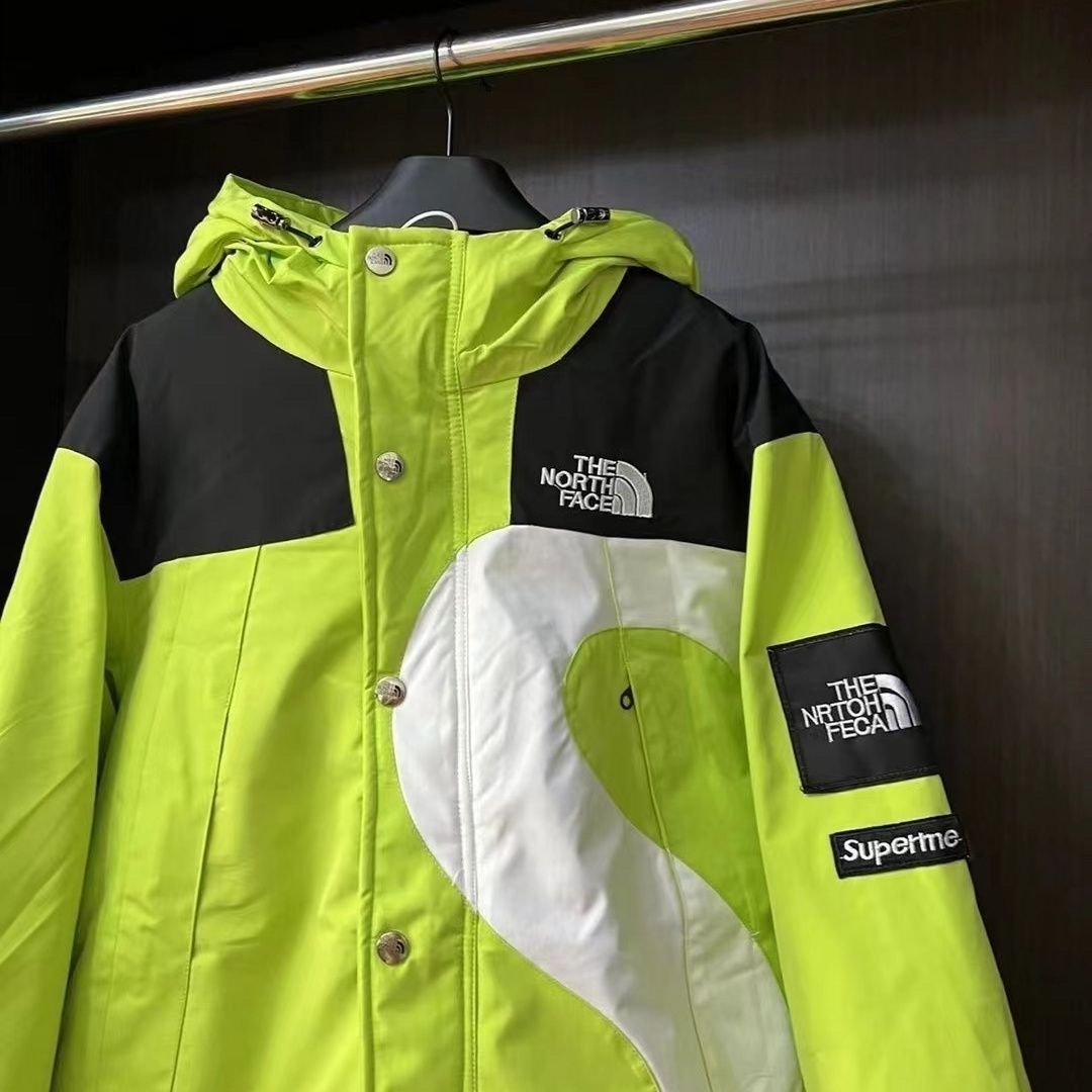 Supreme×The North Face【海外ブランド直営店】「正規品保証、公式と同じデザイン」綿、厚く、防雨、防風、カップルタイプの緩い冬用ダンジャケット