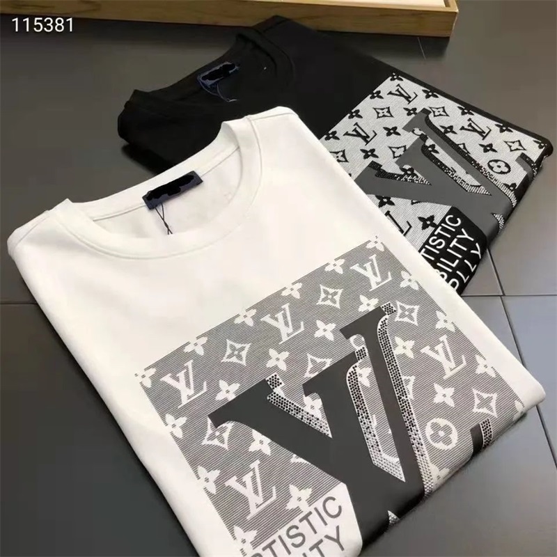 【海外ブランド直営店】【5600円プラスして２着を購入】ファッション性溢れるウェア、あなたの個性を際立たせる。