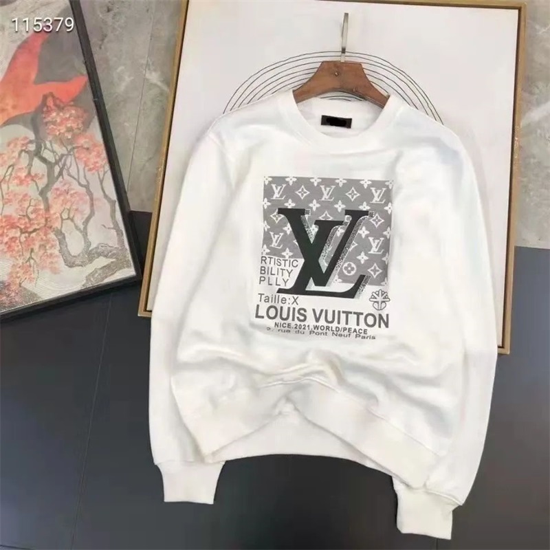 【海外ブランド直営店】【5600円プラスして２着を購入】ファッション性溢れるウェア、あなたの個性を際立たせる。