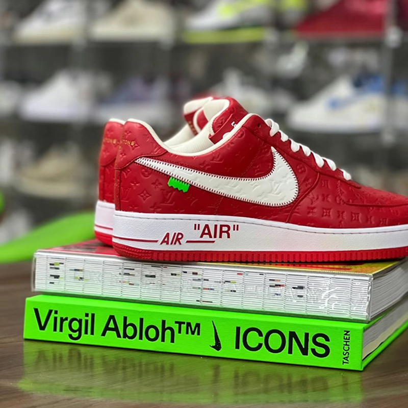 【今年の新商品】THE LOUIS VUITTON X NIKE AIR FORCE 1【代金引換】