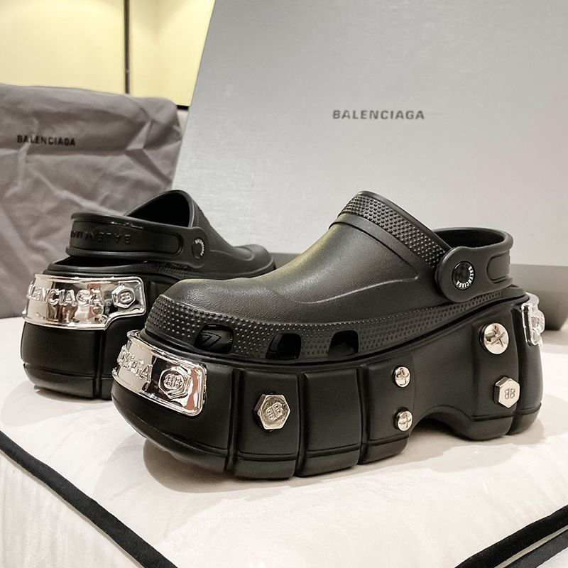 BALENCIAGA【 海外ブランド直営店】*HOT*男の子も女の子も着られます HARDCROCS™ ミュール【8000円プラスして２点を購入】