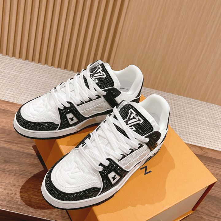 Lv Trainer 世界限定版 bulingbuling フル ダイヤモンド シリーズ カジュアル スポーツ シューズ 【ルイ・ヴィトンのアーティスティック ディレクター、ヴァージル・アブローによる独占的で高品質な革新的な作品】