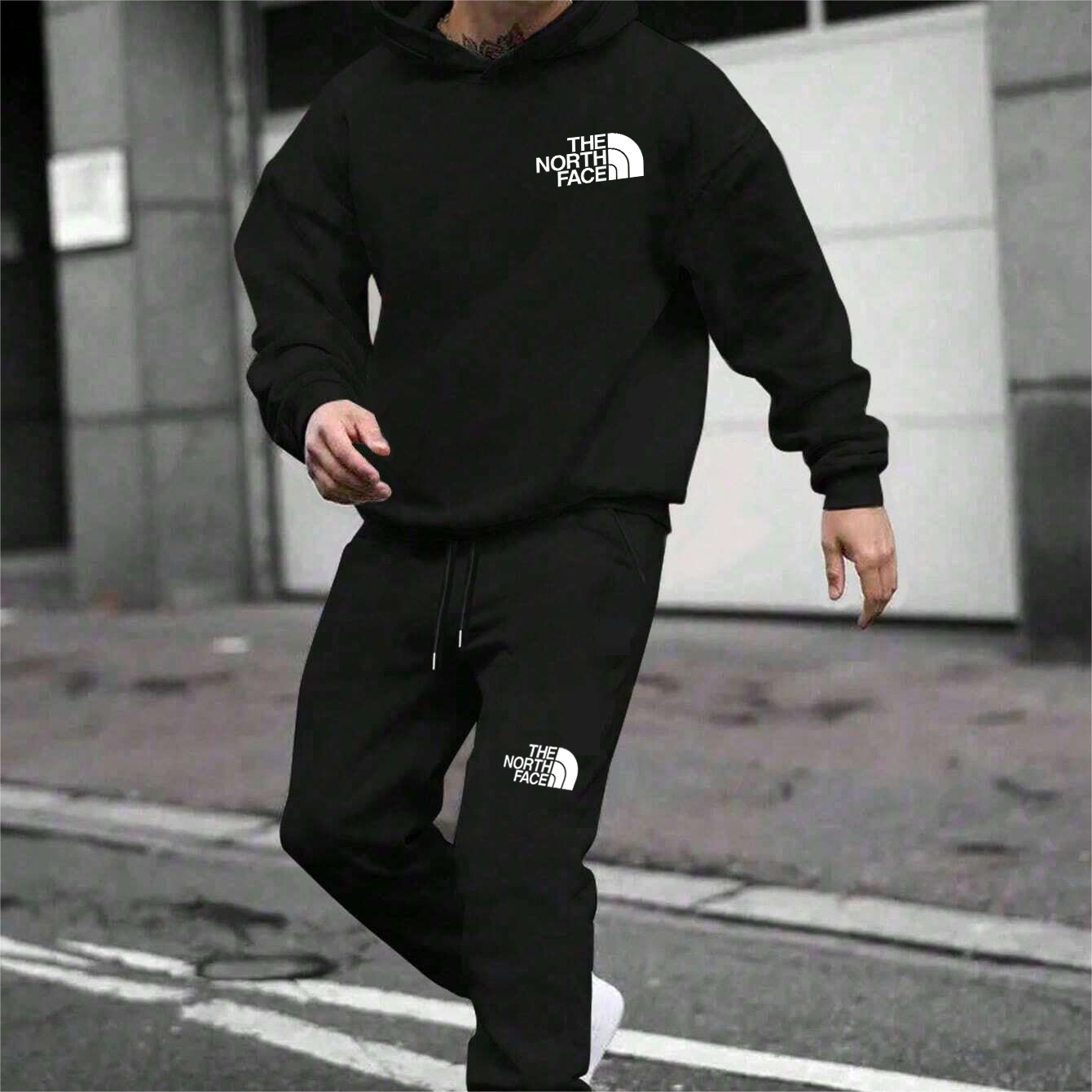 【期間限定】【5010円プラスして２着を購入【THE NORTH FACE】*HOT*【 TOTORO × NORTH FACE 】かわいいスタイルのスウェットシャツセット「正規品保証、公式と同じデザイン」吸汗性・通気性に優れ、スポーツにも最適