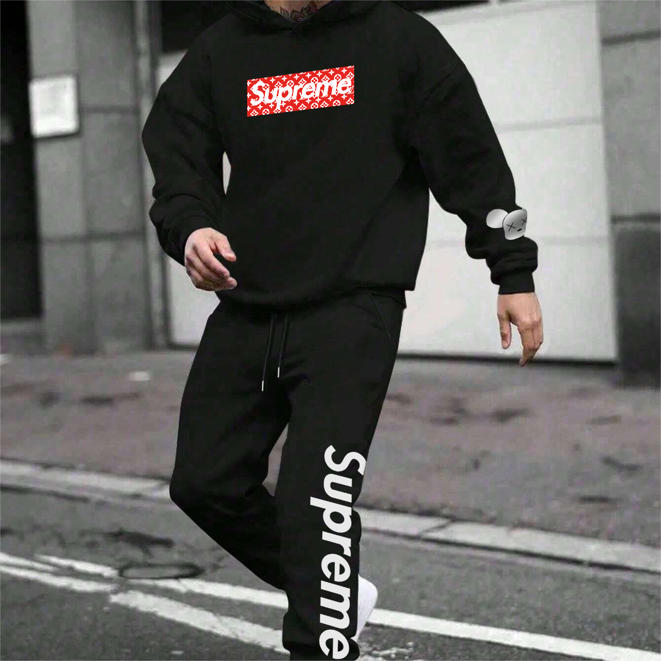 【期間限定】*HOT*【5010円プラスして２点を購入】【 LV & SUPREME】LV 暴力的なクマのスウェットシャツスーツ「正規品保証、公式と同じデザイン」 【海外ブランド直営店】柔らかく快適、吸汗性、通気性に優れています。