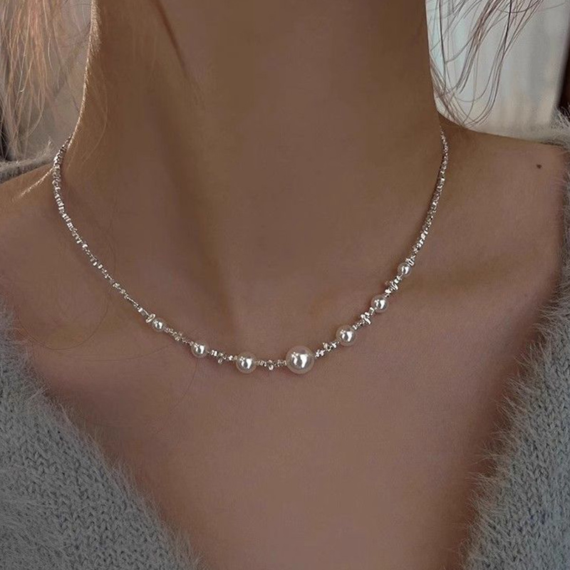 春夏の新作シルバーパールネックレス